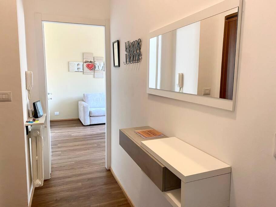 Casa Eugenia Apartment Varese Bagian luar foto